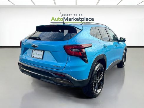 Used 2025 Chevrolet Trax ACTIV w/ Driver Confidence Package image 6