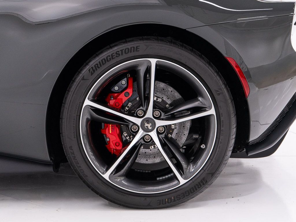 Used 2023 Ferrari 296 GTB RWD image 31