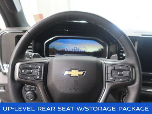 Used 2024 Chevrolet Silverado 1500 High Country w/ Technology Package AWD/4WD image 17
