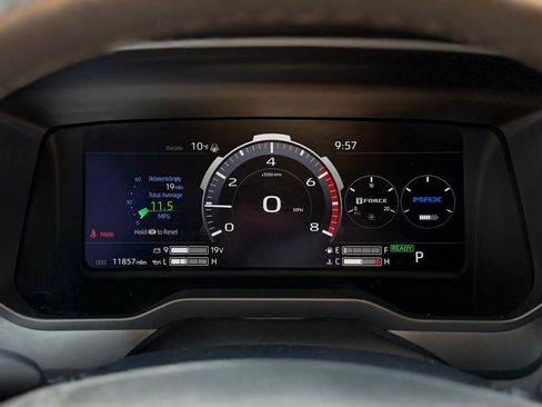 Used 2024 Toyota Tundra Limited image 14