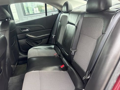 Used 2015 Chevrolet Malibu LT w/ Power Convenience Package FWD image 11