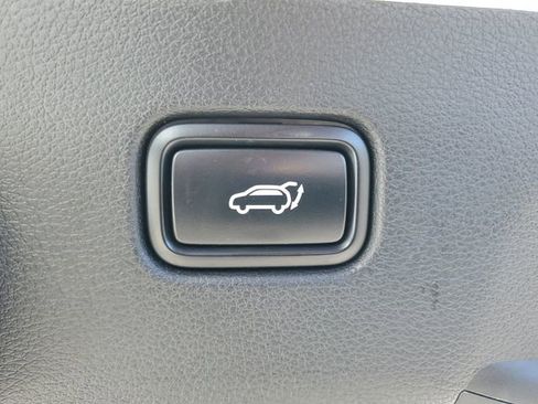 Used 2024 Kia Sportage X-Pro Prestige image 11