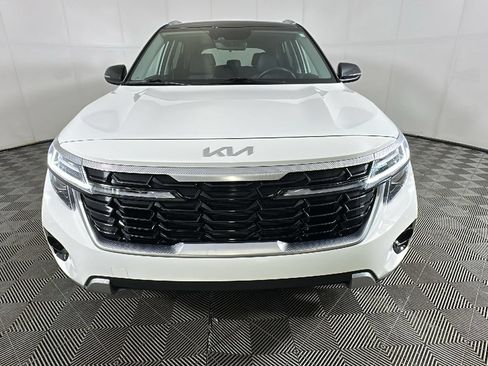 Used 2024 Kia Seltos S AWD/4WD image 9