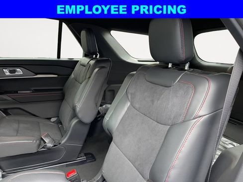New 2026 Ford Explorer ST AWD/4WD image 13