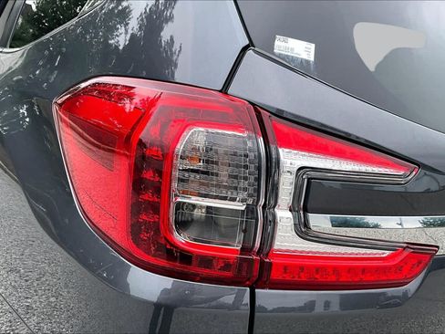 Used 2023 Subaru Ascent Premium w/ Convenience Package AWD/4WD image 28