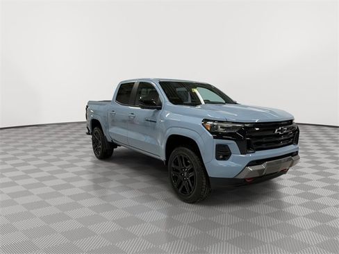 Certified 2025 Chevrolet Colorado Z71 w/ Technology Package image 12