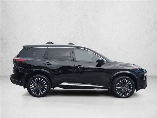Used 2026 Nissan Rogue Platinum w/ Platinum Premium Package AWD/4WD image 4