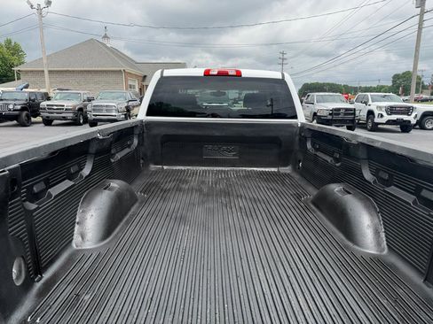 Used 2017 Chevrolet Silverado 2500 W/T w/ WT Convenience Package AWD/4WD image 7