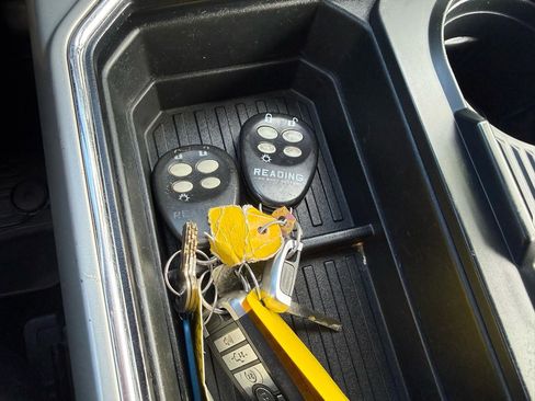 Used 2017 Ford F350 Lariat w/ Lariat Ultimate Package image 30