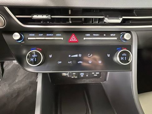 Certified 2026 Hyundai Sonata SEL FWD image 23