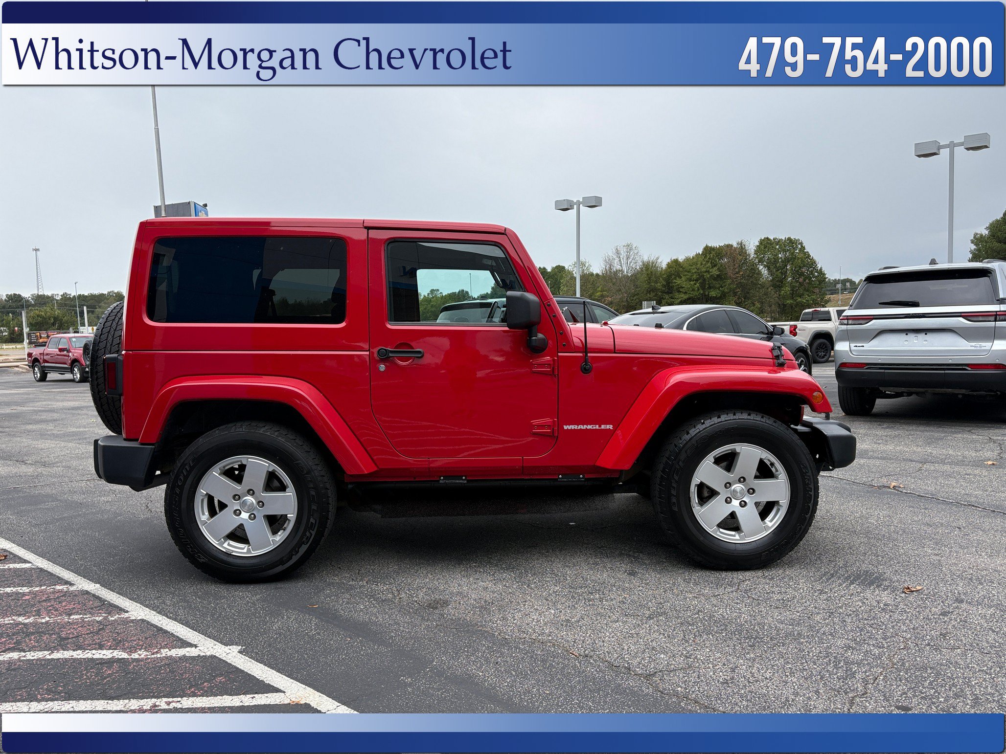 Used 2012 Jeep Wrangler Sahara w/ Connectivity Group AWD/4WD image 4