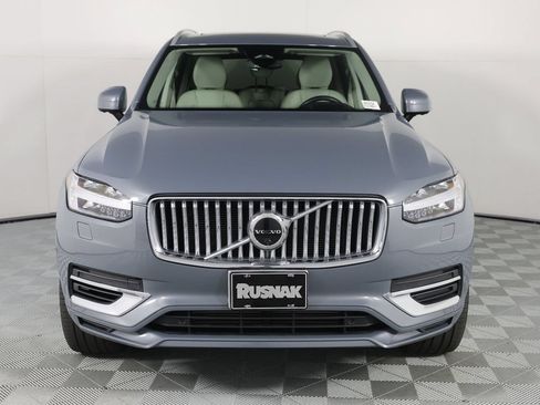 Used 2023 Volvo XC90 T8 Ultimate AWD/4WD image 6