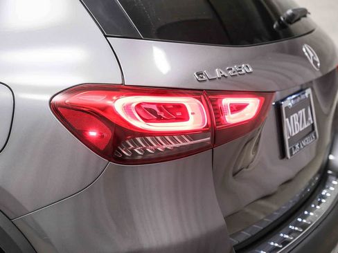 Used 2023 Mercedes-Benz GLA 250 image 7