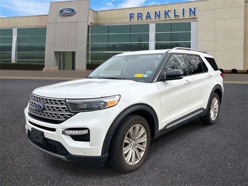 Used 2022 Ford Explorer Limited w/ Limited Technology Package image 3