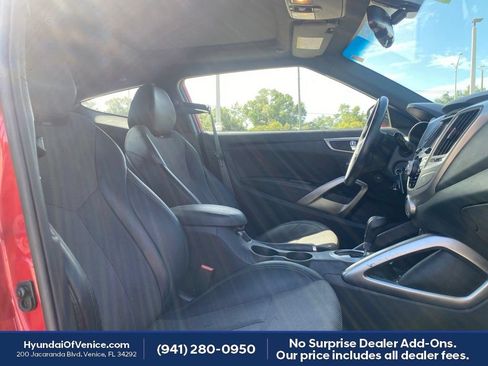 Used 2016 Hyundai Veloster w/ Option Group 02 FWD image 14