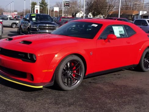 Used 2023 Dodge Challenger SRT Hellcat image 4