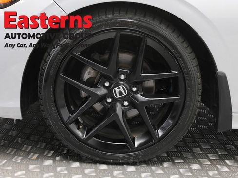 Used 2024 Honda Civic Sport image 31