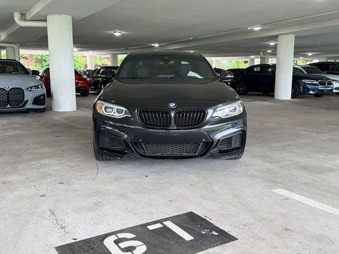 Used 2017 BMW 230i Coupe RWD image 3