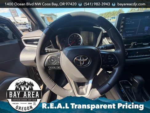 Used 2022 Toyota Corolla SE FWD image 12