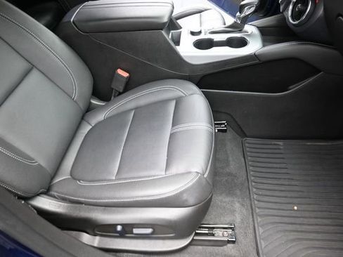 Used 2023 Chevrolet Blazer LT FWD image 27