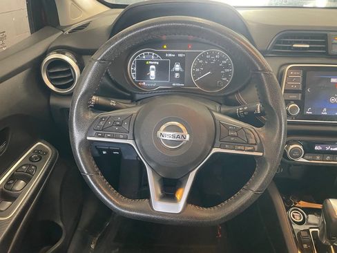 Certified 2022 Nissan Versa SR FWD image 13