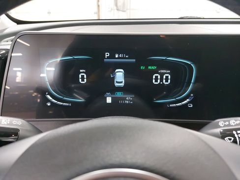 Used 2023 Kia Sportage EX AWD/4WD image 18