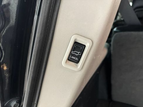 Used 2014 Nissan Armada Platinum w/ 2nd Row Captain Seat Package AWD/4WD image 37