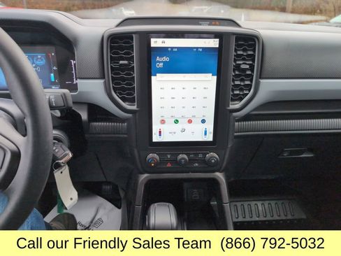 Used 2024 Ford Ranger XL w/ Trailer Tow Package image 19