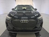 Used 2023 Audi Q4 e-tron Premium Plus w/ Premium Plus AWD/4WD image 19