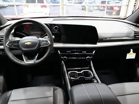 New 2026 Chevrolet Traverse LT w/ Driver Confidence Package image 13