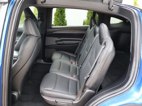Used 2022 Tesla Model X AWD/4WD image 18