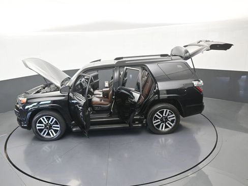 Used 2024 Toyota 4Runner Limited AWD/4WD image 66