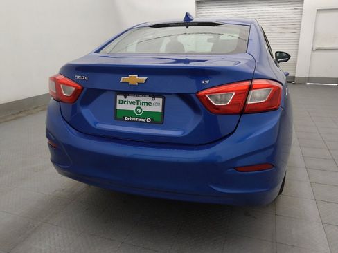 Used 2016 Chevrolet Cruze LT w/ Convenience Package FWD image 7