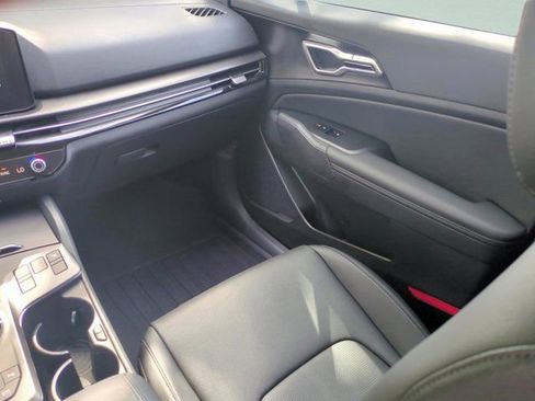New 2026 Kia Sportage EX image 16