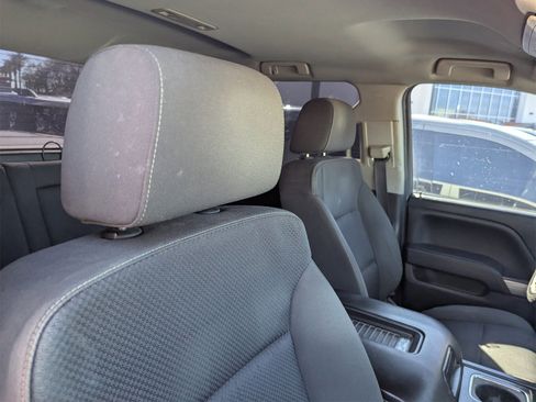 Used 2018 Chevrolet Silverado 1500 LT w/ All Star Edition image 6