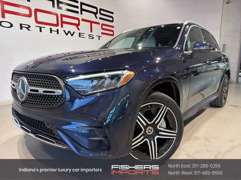 Used 2023 Mercedes-Benz GLC 300 4MATIC w/ AMG Line image 1