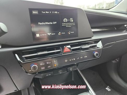 New 2026 Kia Niro LX FWD image 11