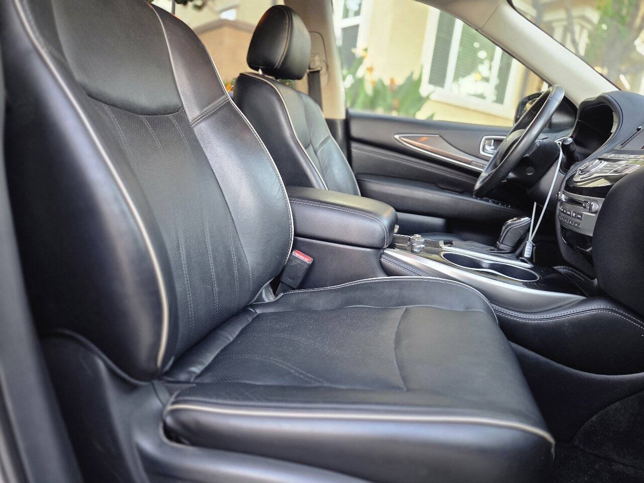 Used 2018 INFINITI QX60 Luxe w/ Premium Plus Package AWD/4WD image 36