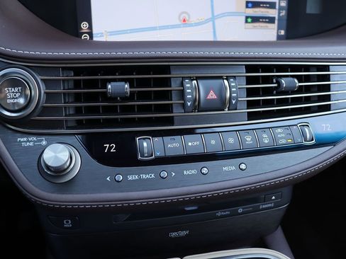 Used 2018 Lexus LS 500 image 96