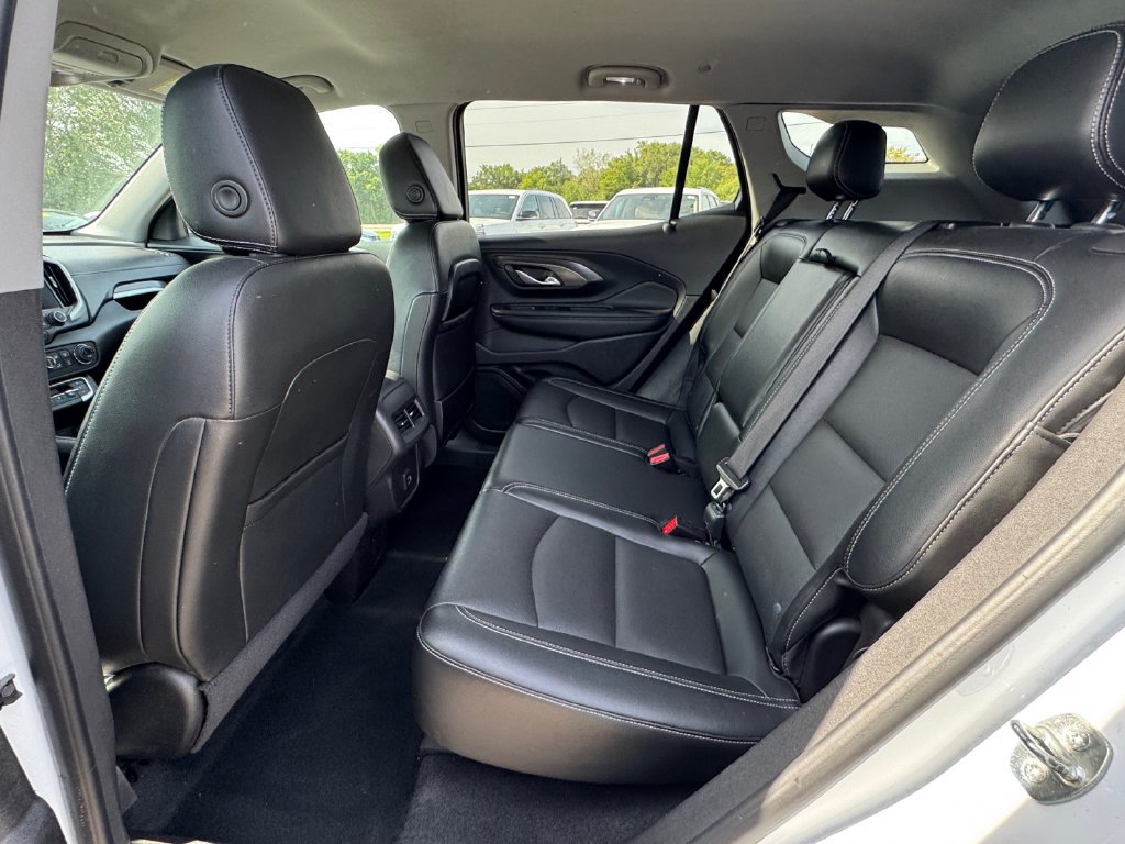 Used 2023 GMC Terrain SLT AWD/4WD image 34