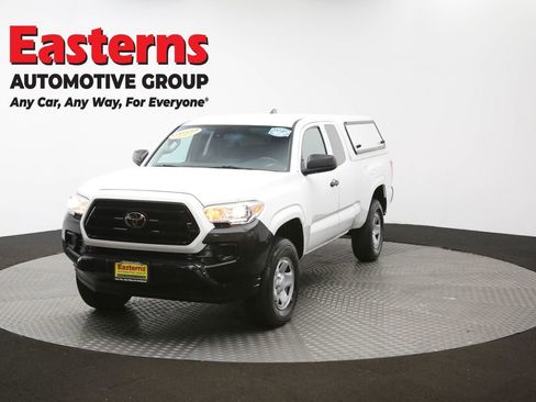 Used 2020 Toyota Tacoma SR image 52
