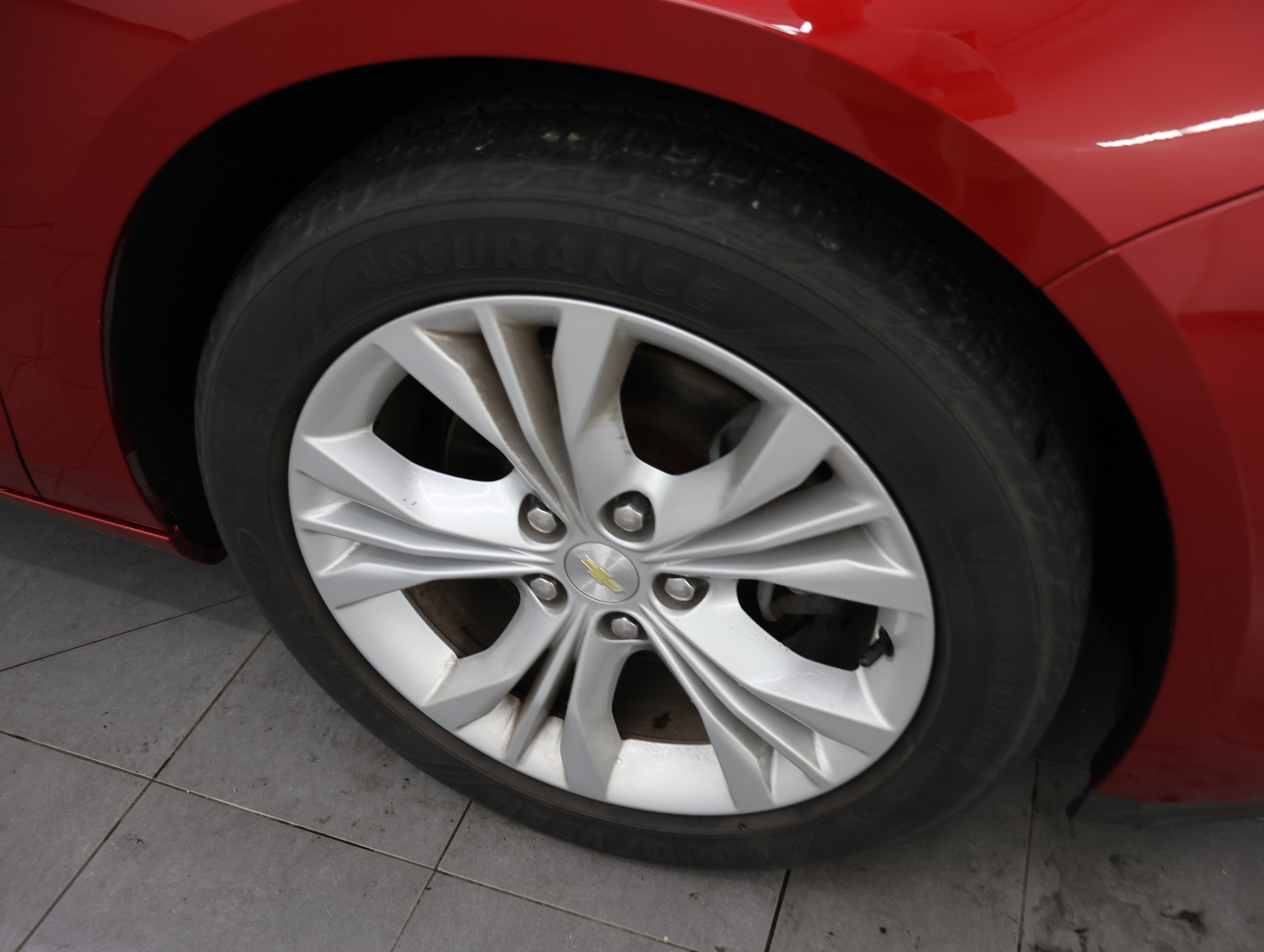 Used 2015 Chevrolet Impala LT w/ Convenience Package FWD image 3