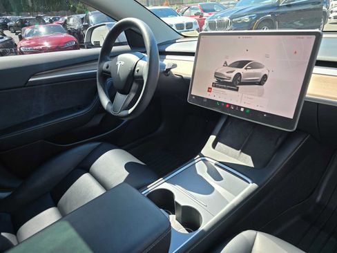 Used 2023 Tesla Model 3 Standard Range RWD image 10