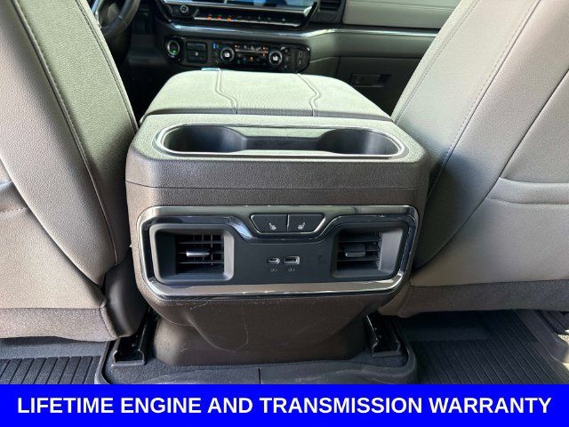 Used 2023 Chevrolet Silverado 1500 LTZ AWD/4WD image 17