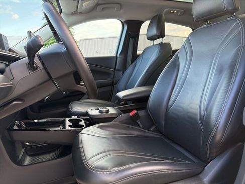 Used 2023 Ford Mustang Mach-E Premium image 13