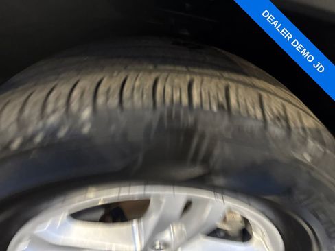 Used 2023 Ford Explorer XLT w/ Equipment Group 202A image 18