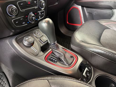 Used 2020 Jeep Compass Trailhawk w/ Cold Weather Group image 15