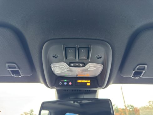 New 2026 Chevrolet Colorado Z71 w/ Technology Package image 18