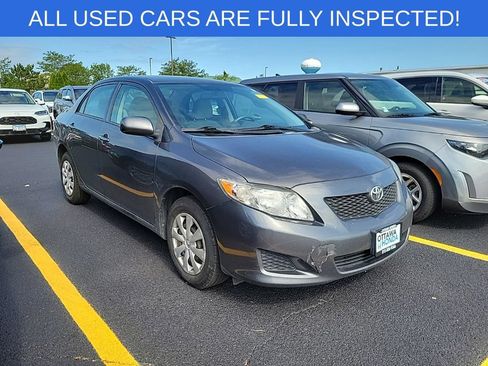 Used 2010 Toyota Corolla LE FWD image 1