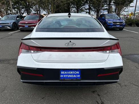 New 2026 Hyundai Elantra SEL Sport Premium FWD image 5